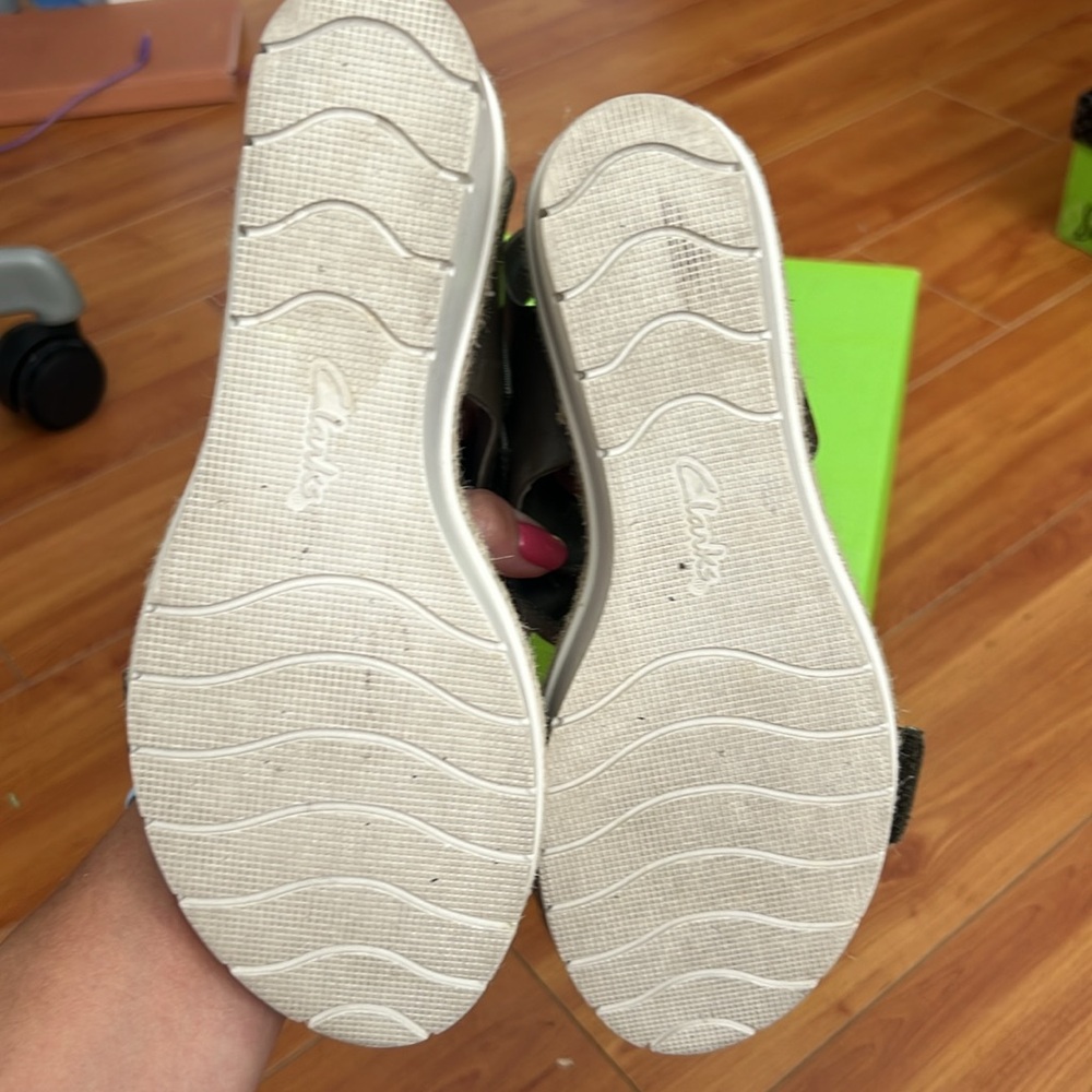Clarks Aritsan Collectiom • Palm Shine Wedge Sandal • Size 8.5 - Picture 4 of 6